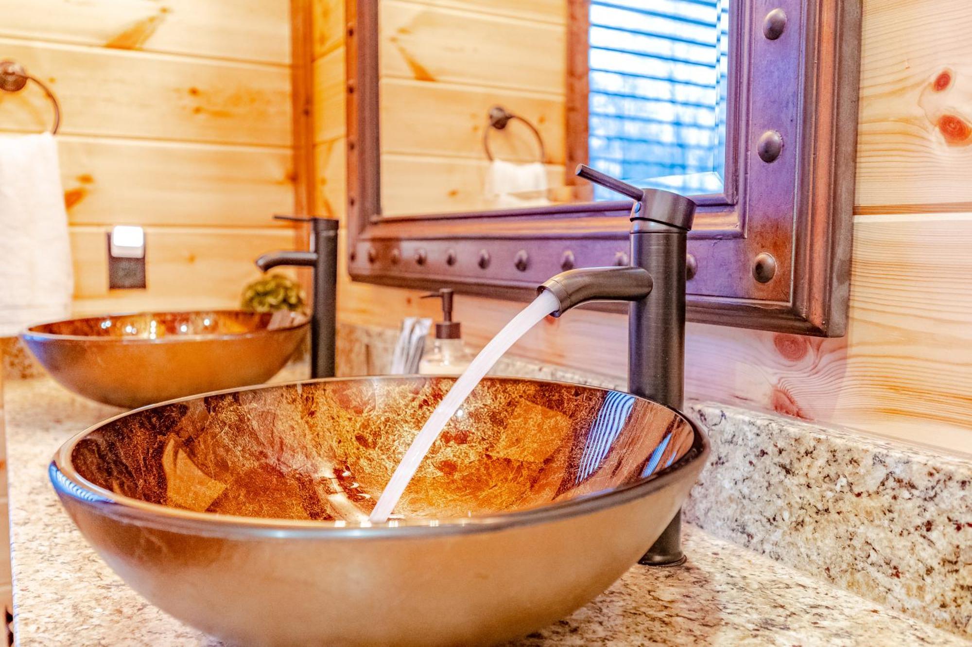 The Luxurious Blue Sky Lodge Is Epic! 布罗肯鲍 外观 照片