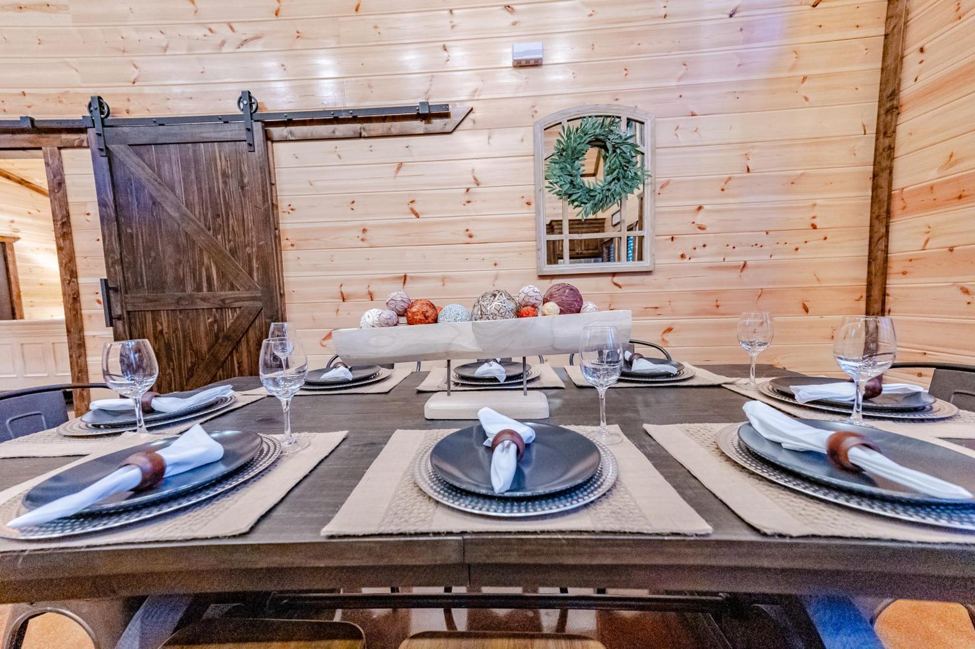 The Luxurious Blue Sky Lodge Is Epic! 布罗肯鲍 外观 照片
