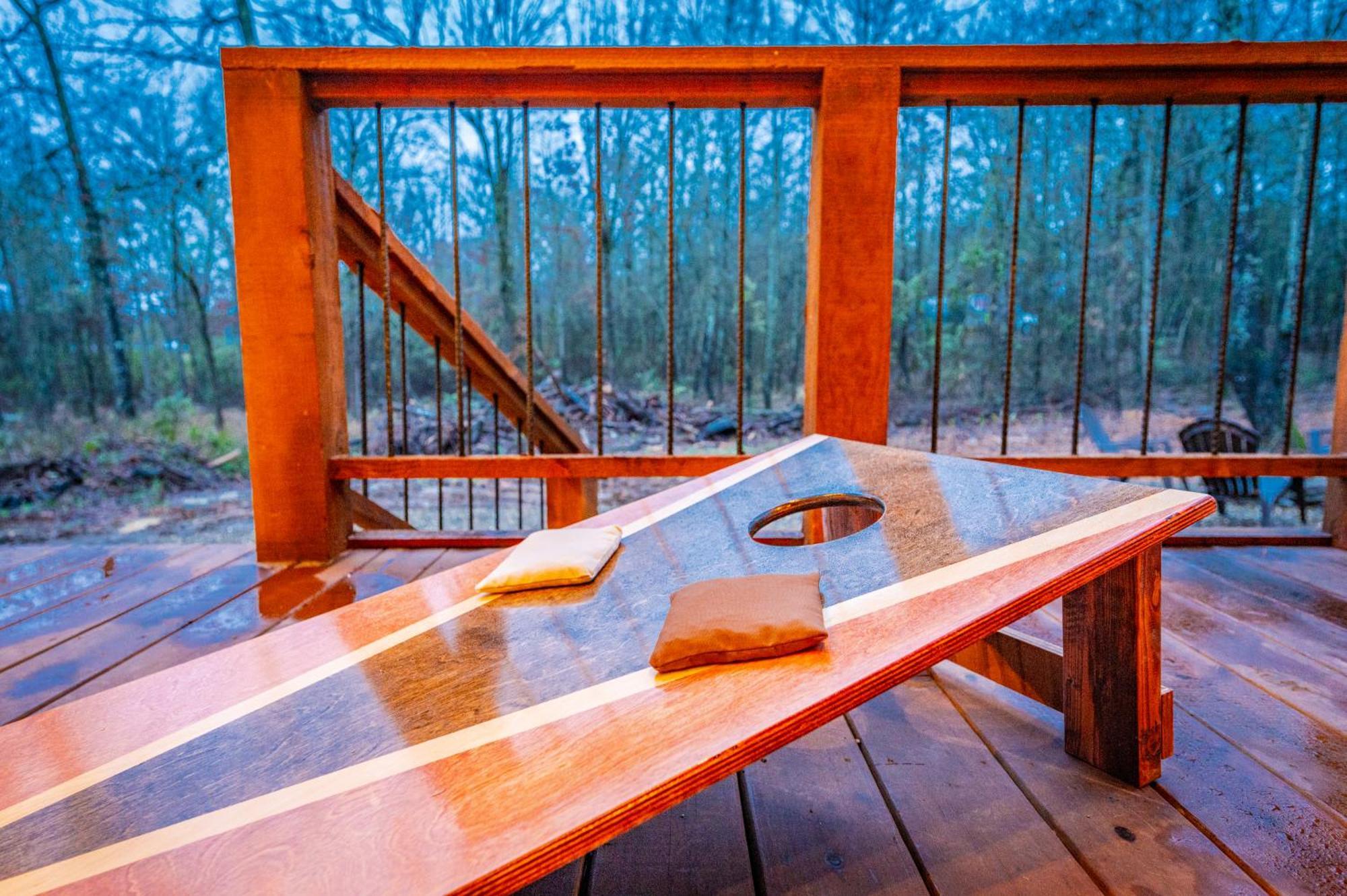 The Luxurious Blue Sky Lodge Is Epic! 布罗肯鲍 外观 照片