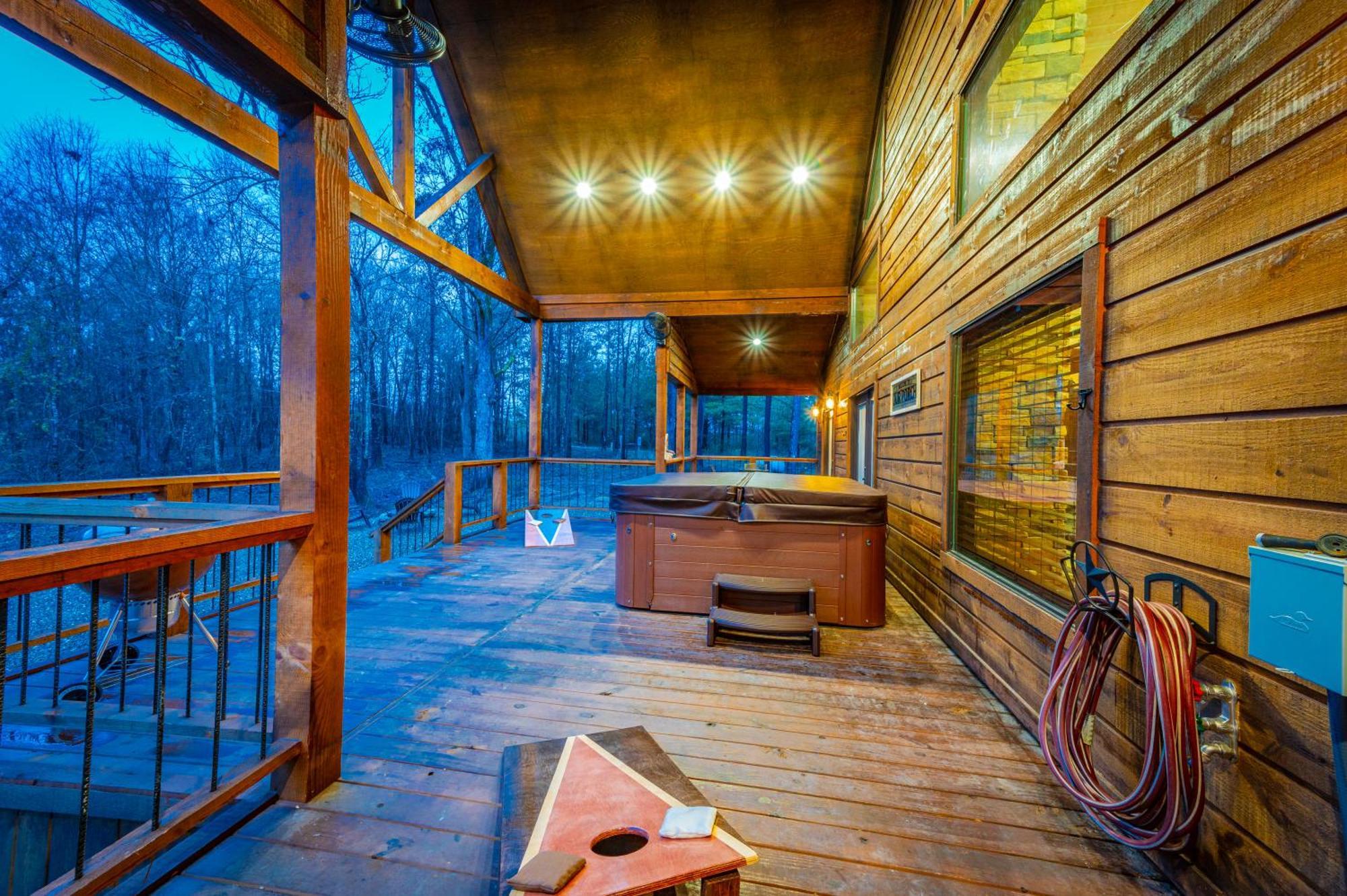 The Luxurious Blue Sky Lodge Is Epic! 布罗肯鲍 外观 照片